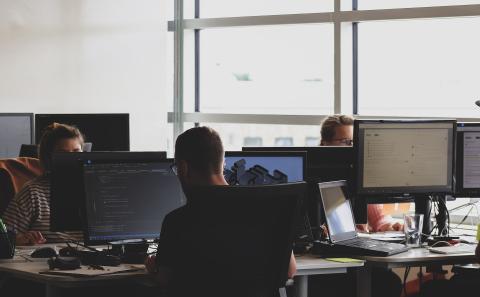 How to Become a Drupal Developer (10 Tips)