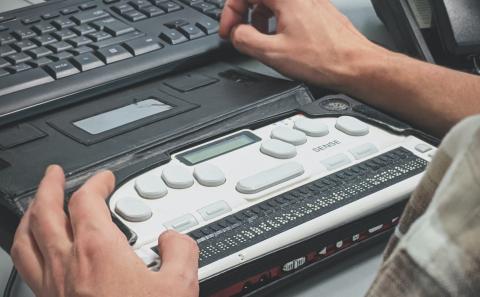Web Accessibility: Benefits and Best Practices Web Accessibility: Benefits and Best Practices