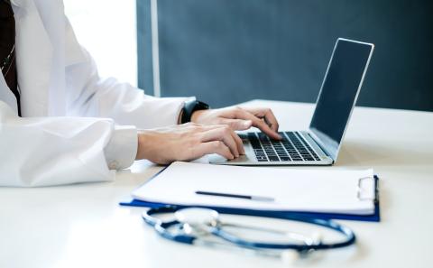 Revolutionizing Patient Care: The Rise of AI and Digital Healthcare Revolutionizing Patient Care: The Rise of AI and Digital Healthcare