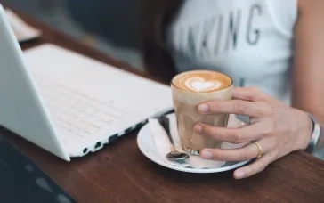 Why Would You Want to Start a Company Blog_ 11 Powerful Benefits